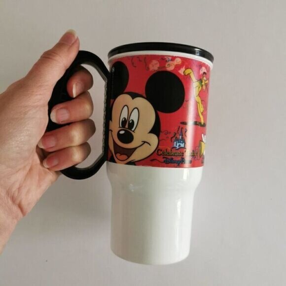 Disney Parks Celebrate Today Plastic Travel Mug Red Mickey Fab 5 Black Handle - Picture 2 of 8